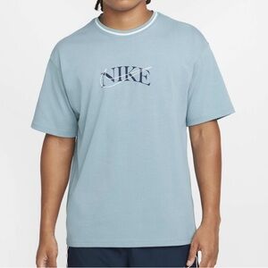 NWT Nike Max90 T-Shirt